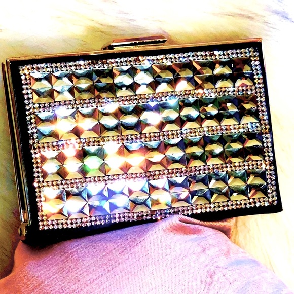 Rhinestone Encrusted Hard Shell Stunning Evening Bag - Picture 3 of 8